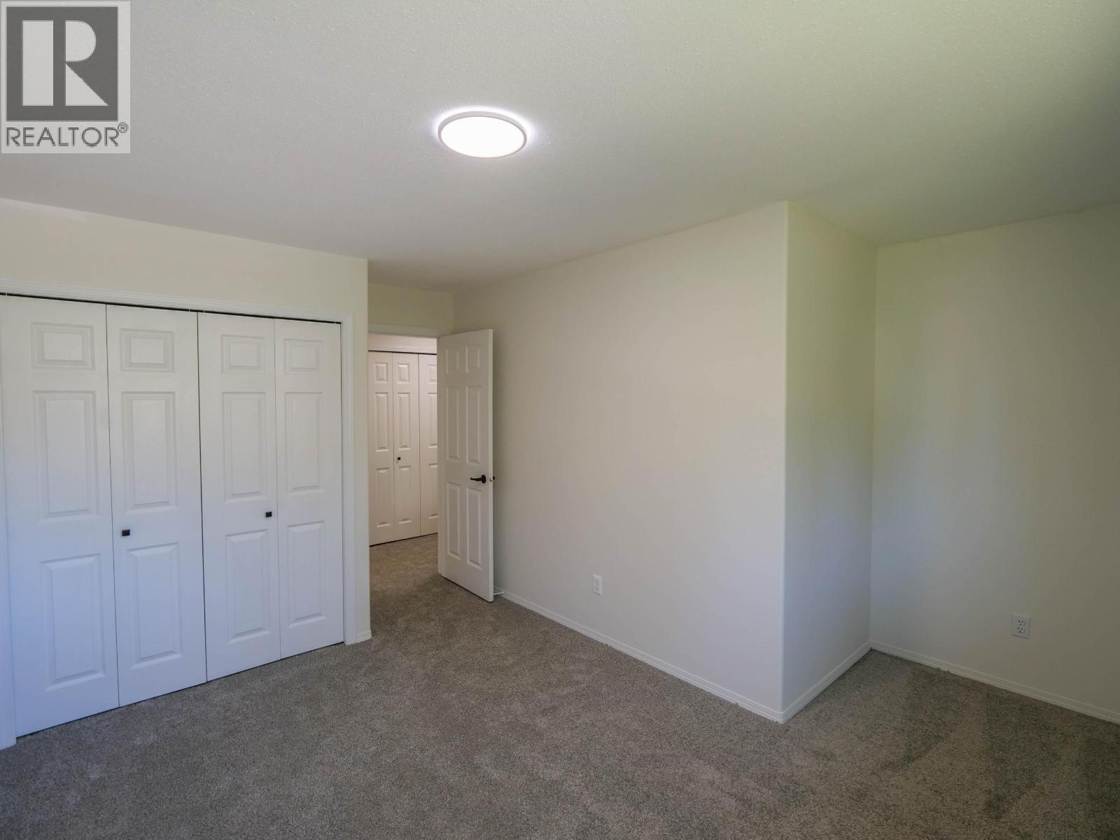 #1 410 PINCHBECK STREET - 18