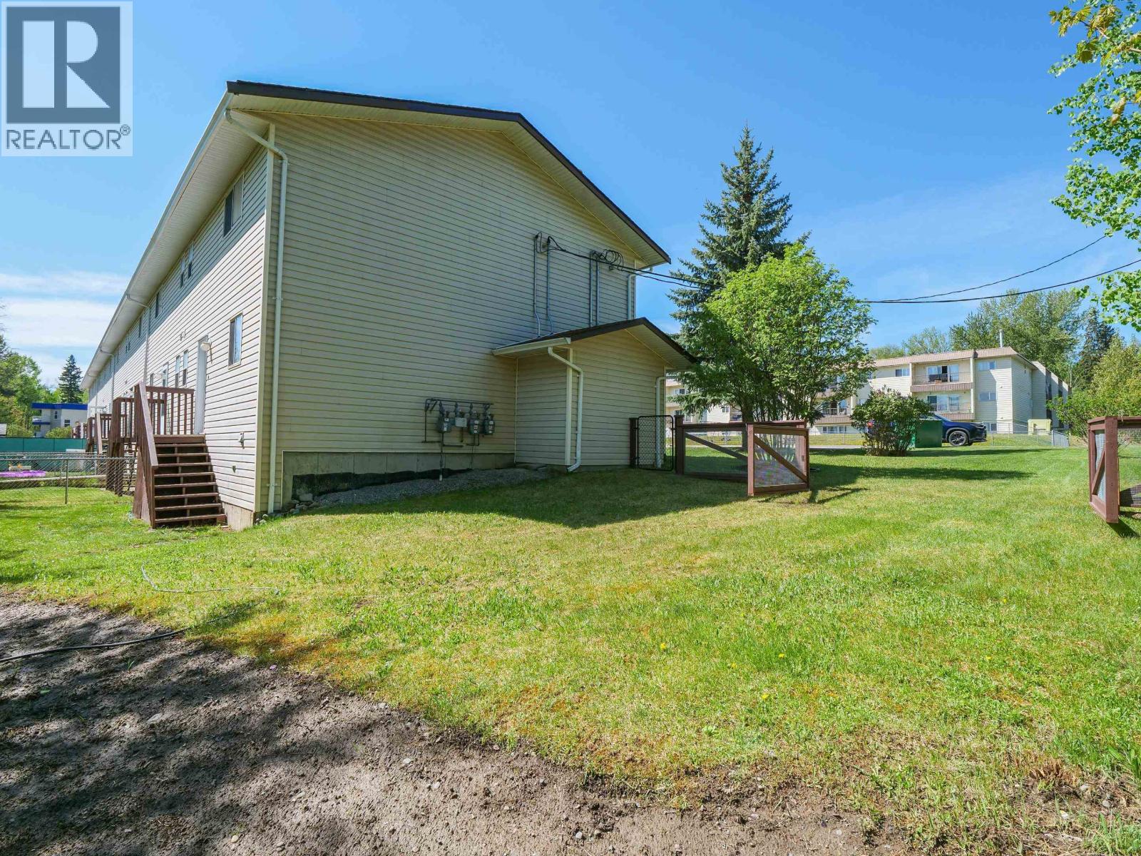 #1 410 PINCHBECK STREET - 32