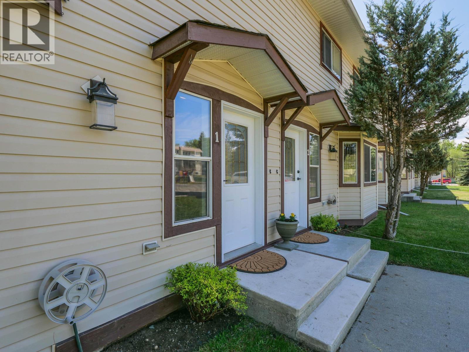 #1 410 PINCHBECK STREET - 34