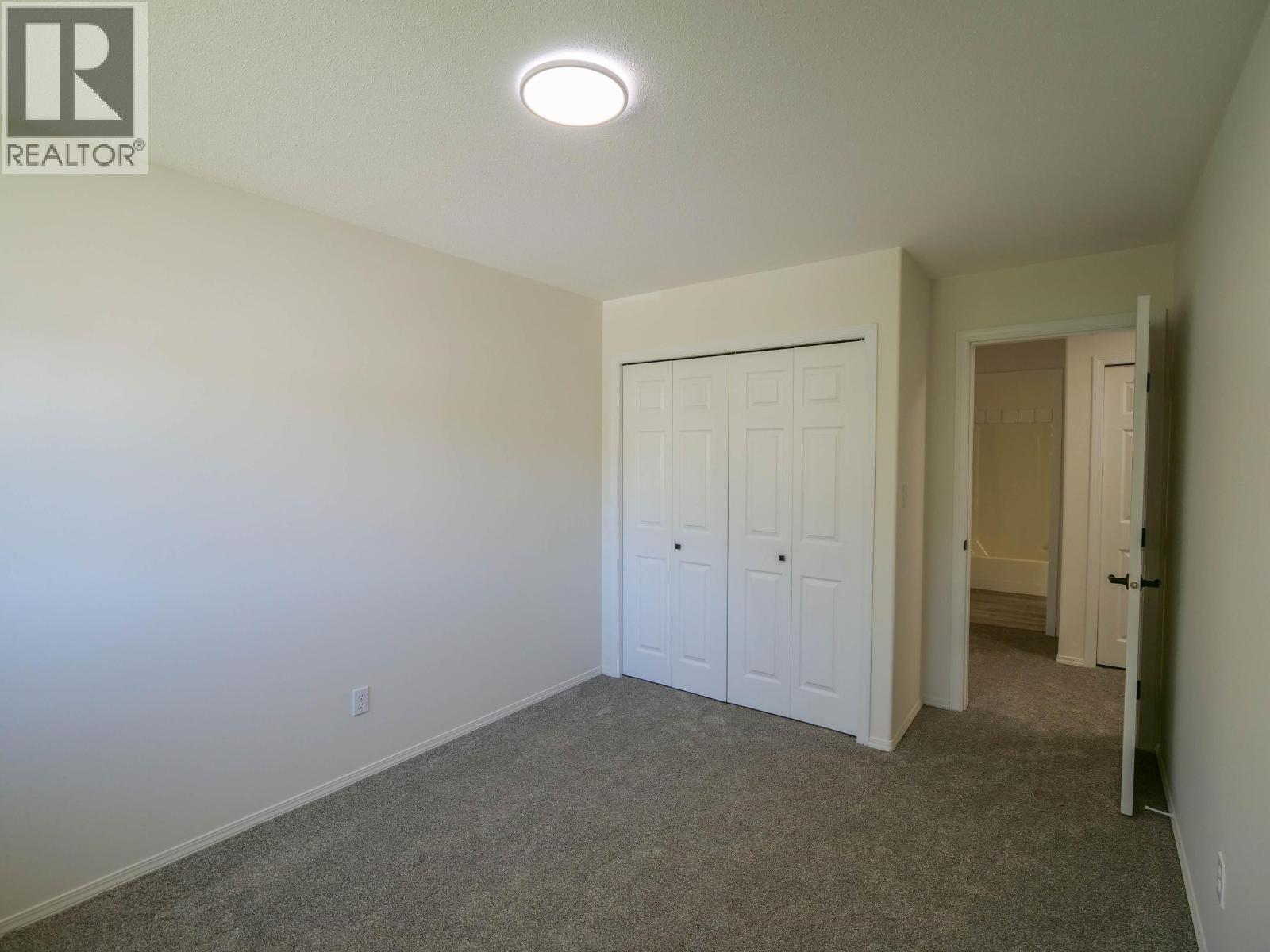 #1 410 PINCHBECK STREET - 17