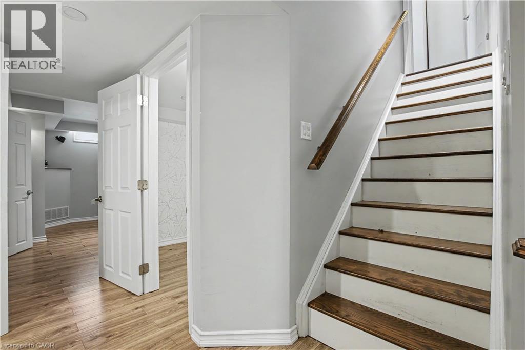 60 POSTMASTER Drive, Kitchener, Ontario, N2R0J2 — Photo 25