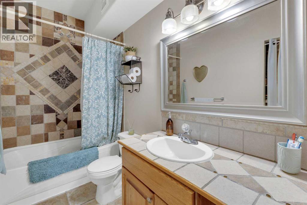 37 Lindman Close — photo 32