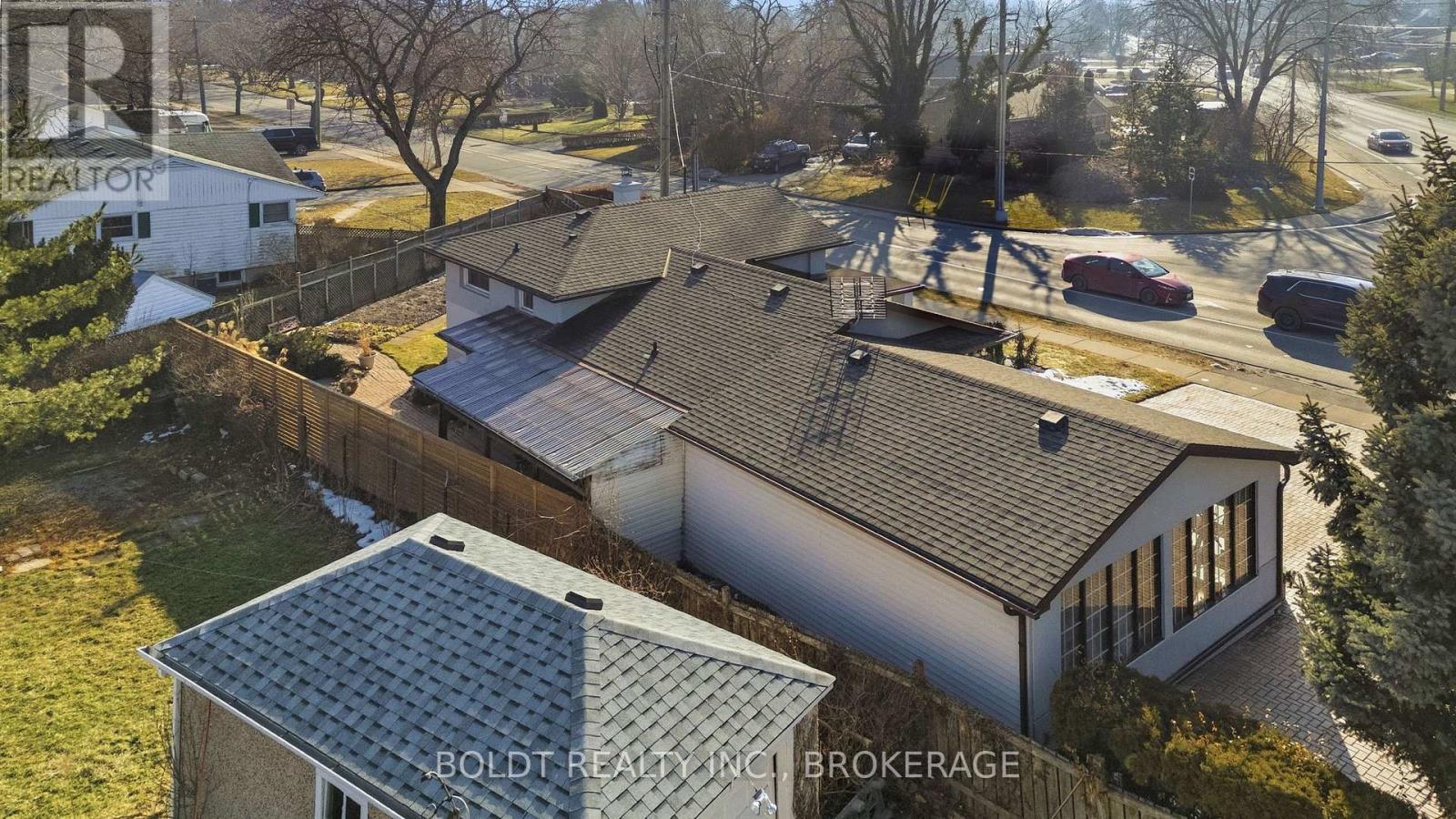 628 VINE STREET - 45