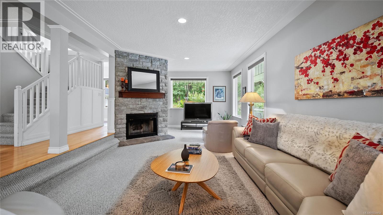 636 Stewart Mountain Rd - 29