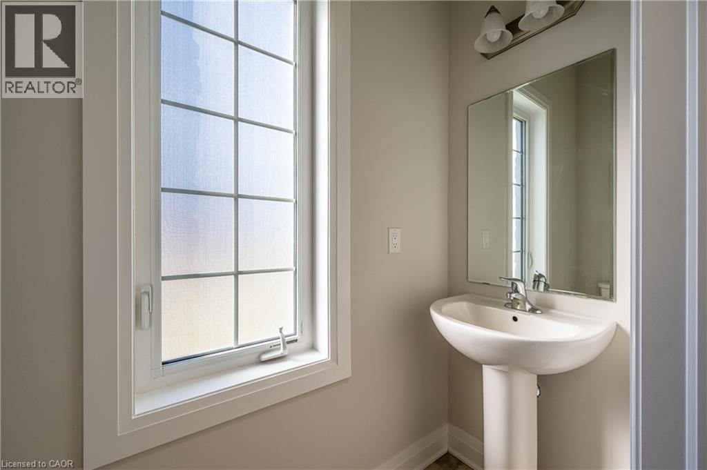 745 WOOD LILY Street, Waterloo, Ontario, N2V0C3 — Photo 9