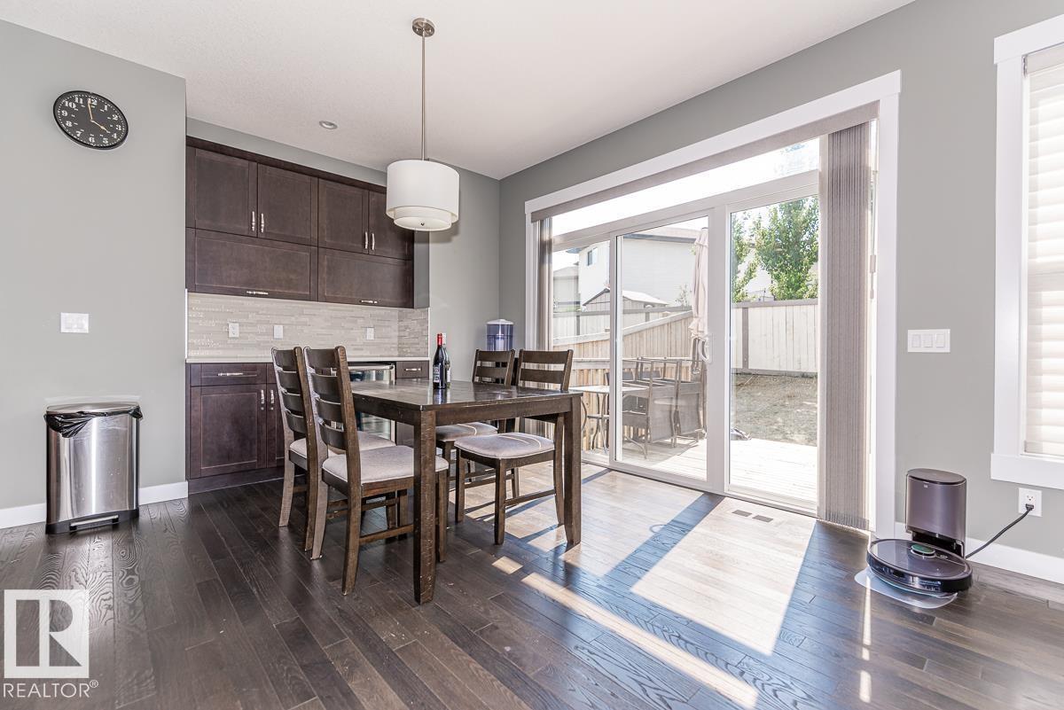 9748 205 ST NW - 10