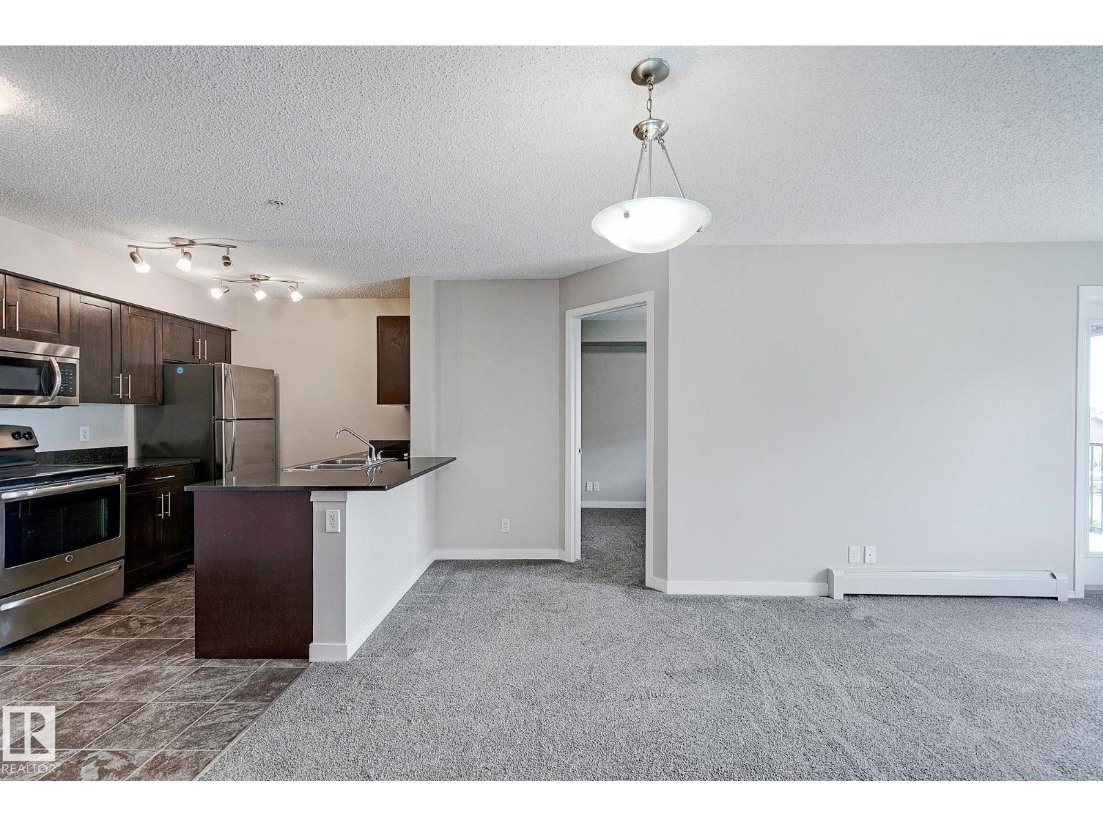 #306 12035 22 AV SW - 16