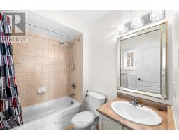 8 Charlemagne Avenue, Barrie, ON L4M0A9 Photo 33
