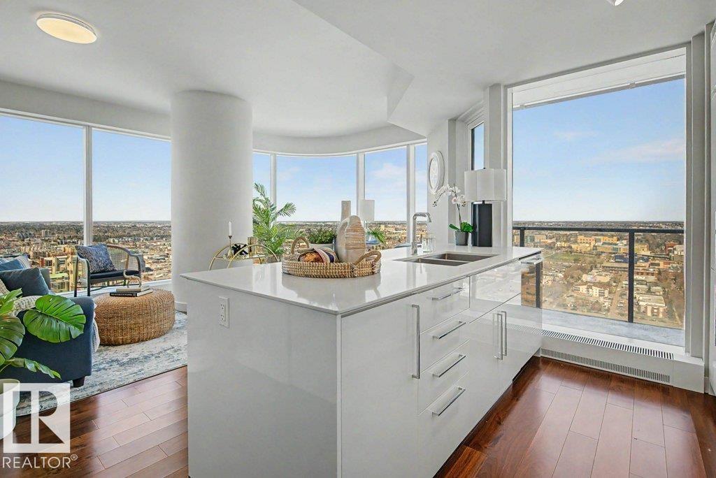 #2601 10360 102 ST NW NW - 15