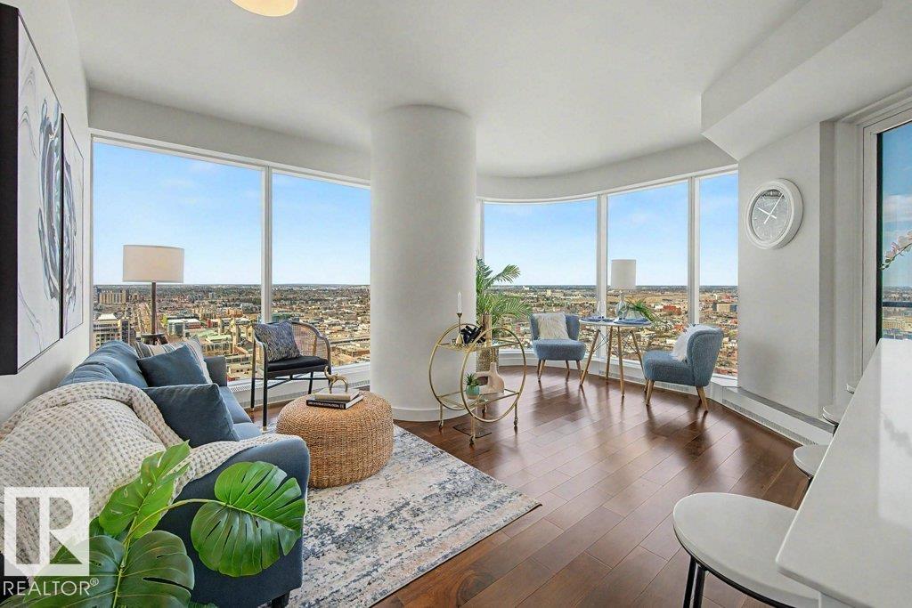 #2601 10360 102 ST NW NW - 17