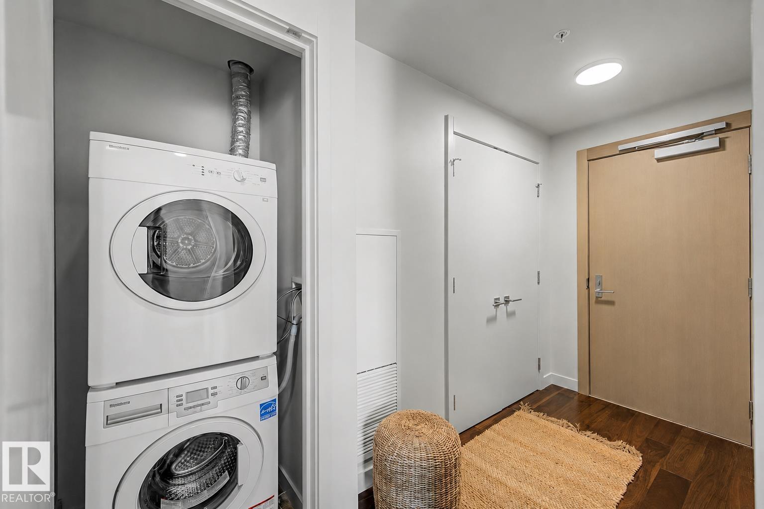 #2601 10360 102 ST NW NW - 32