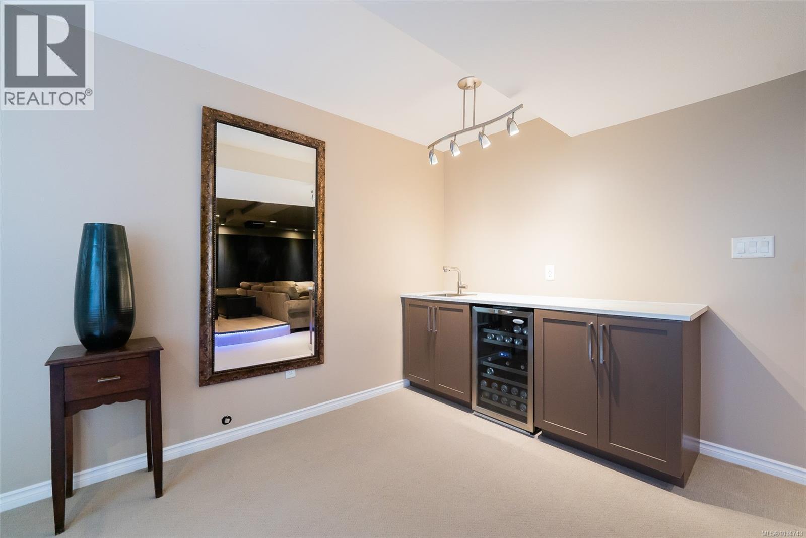 3893 Gulfview Dr - 33