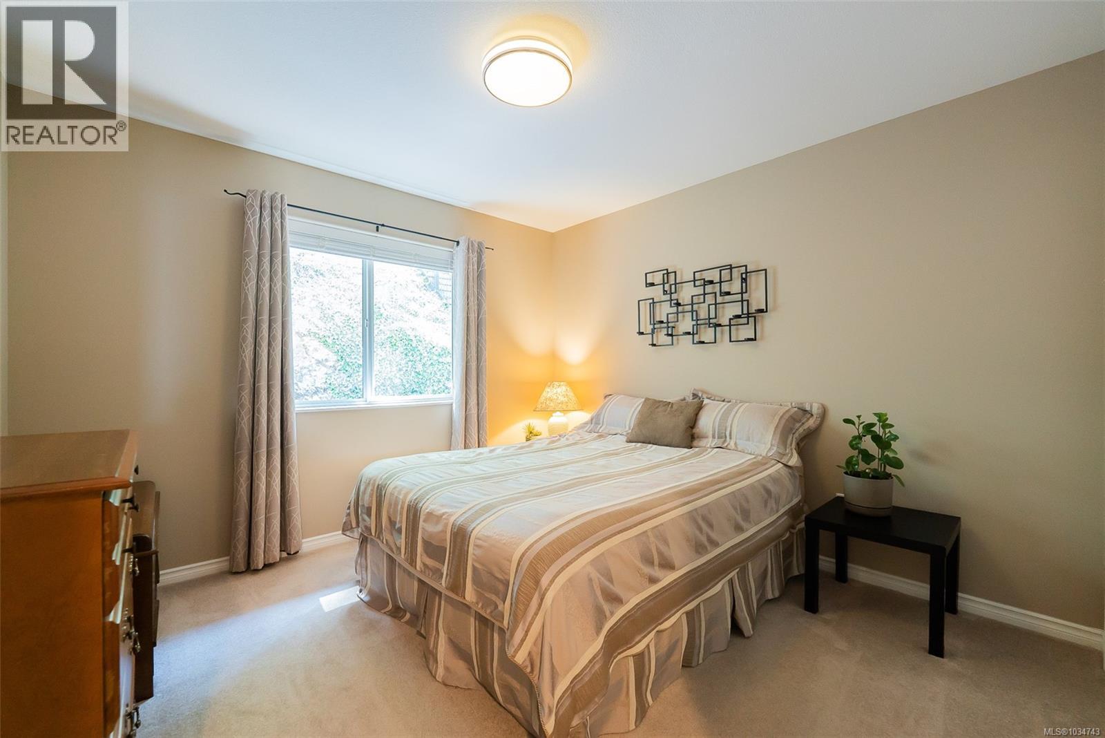3893 Gulfview Dr - 34