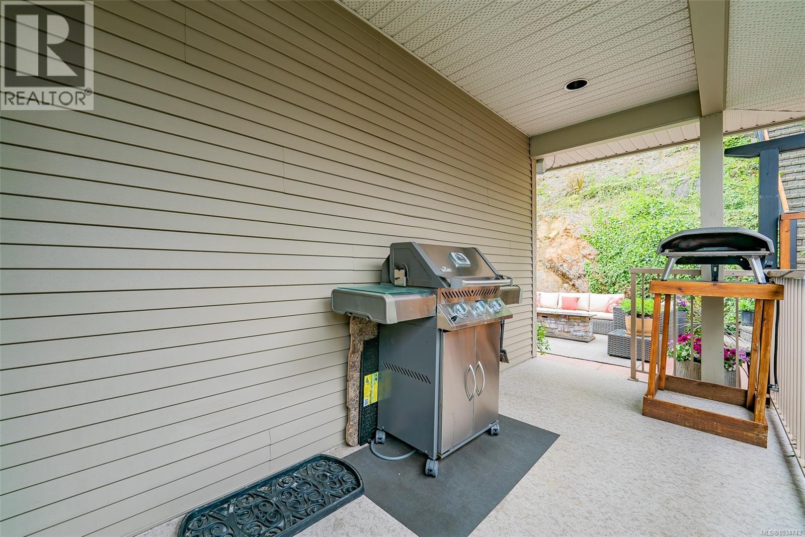 3893 Gulfview Dr - 58