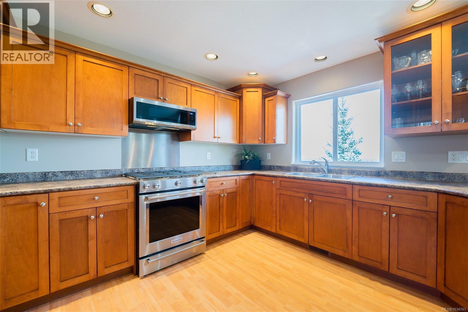 3893 Gulfview Dr - 6