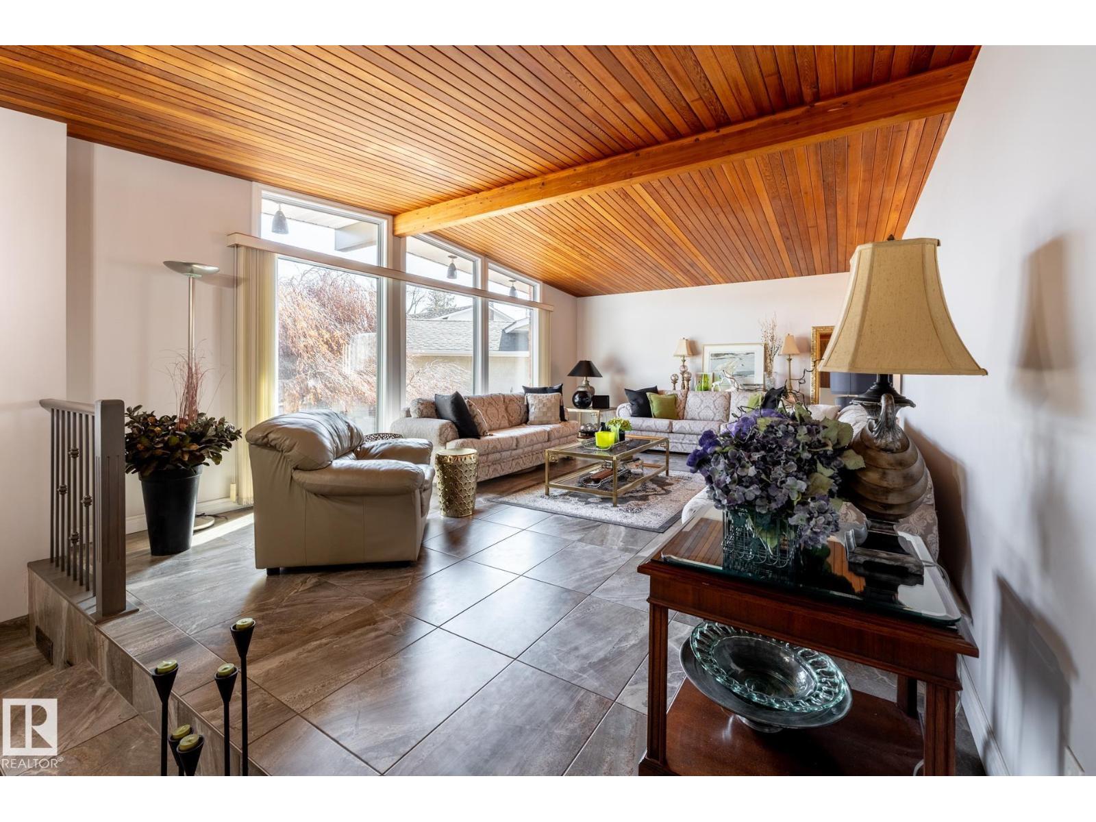 16536 103 ST NW - 8