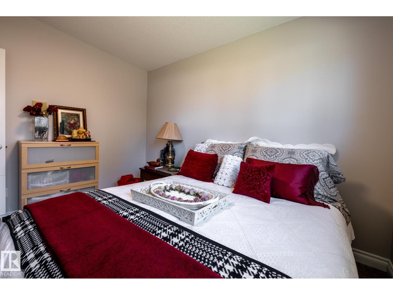16536 103 ST NW - 28
