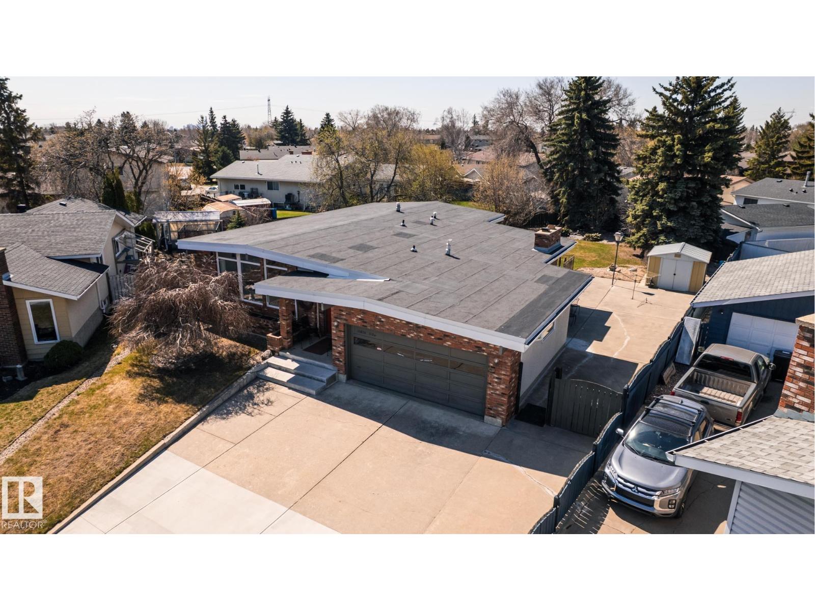 16536 103 ST NW - 52