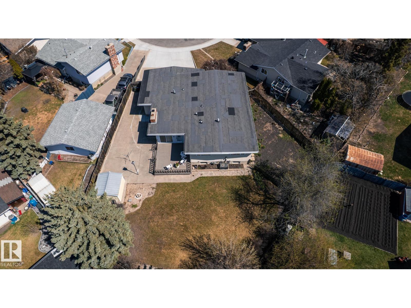16536 103 ST NW - 55
