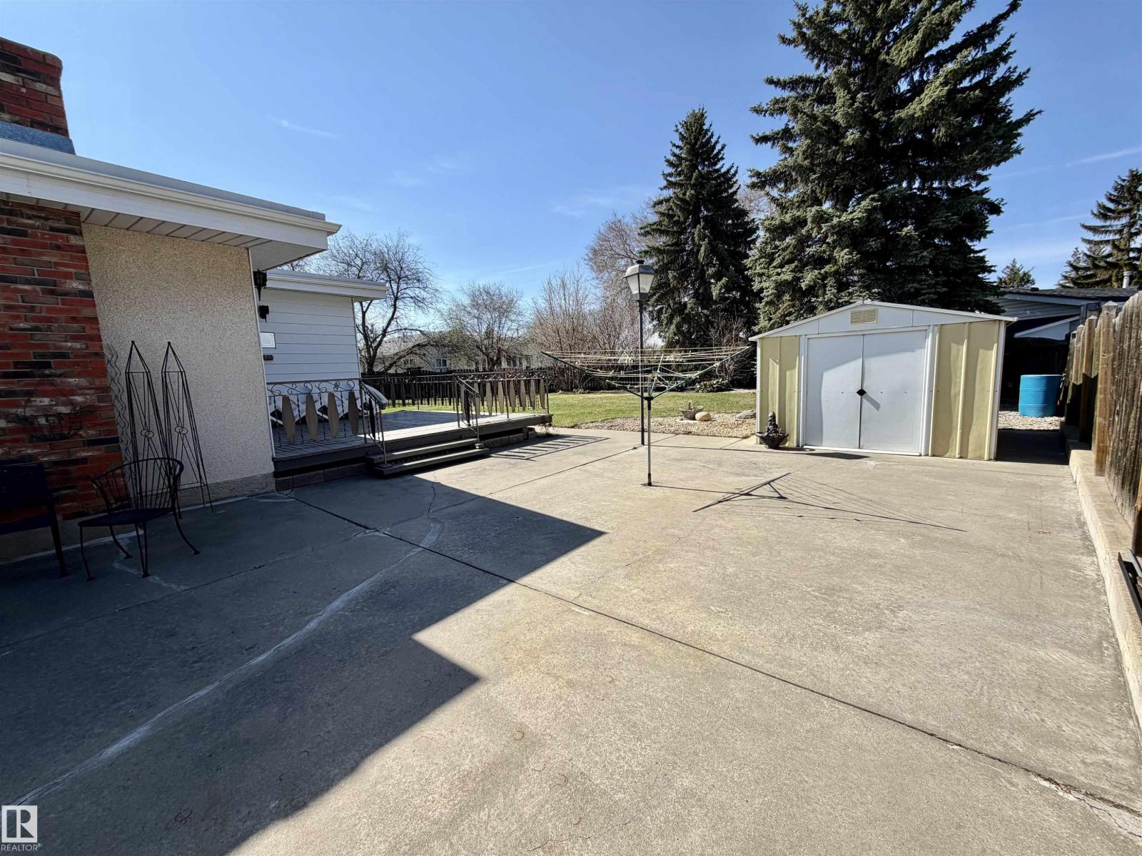 16536 103 ST NW - 39