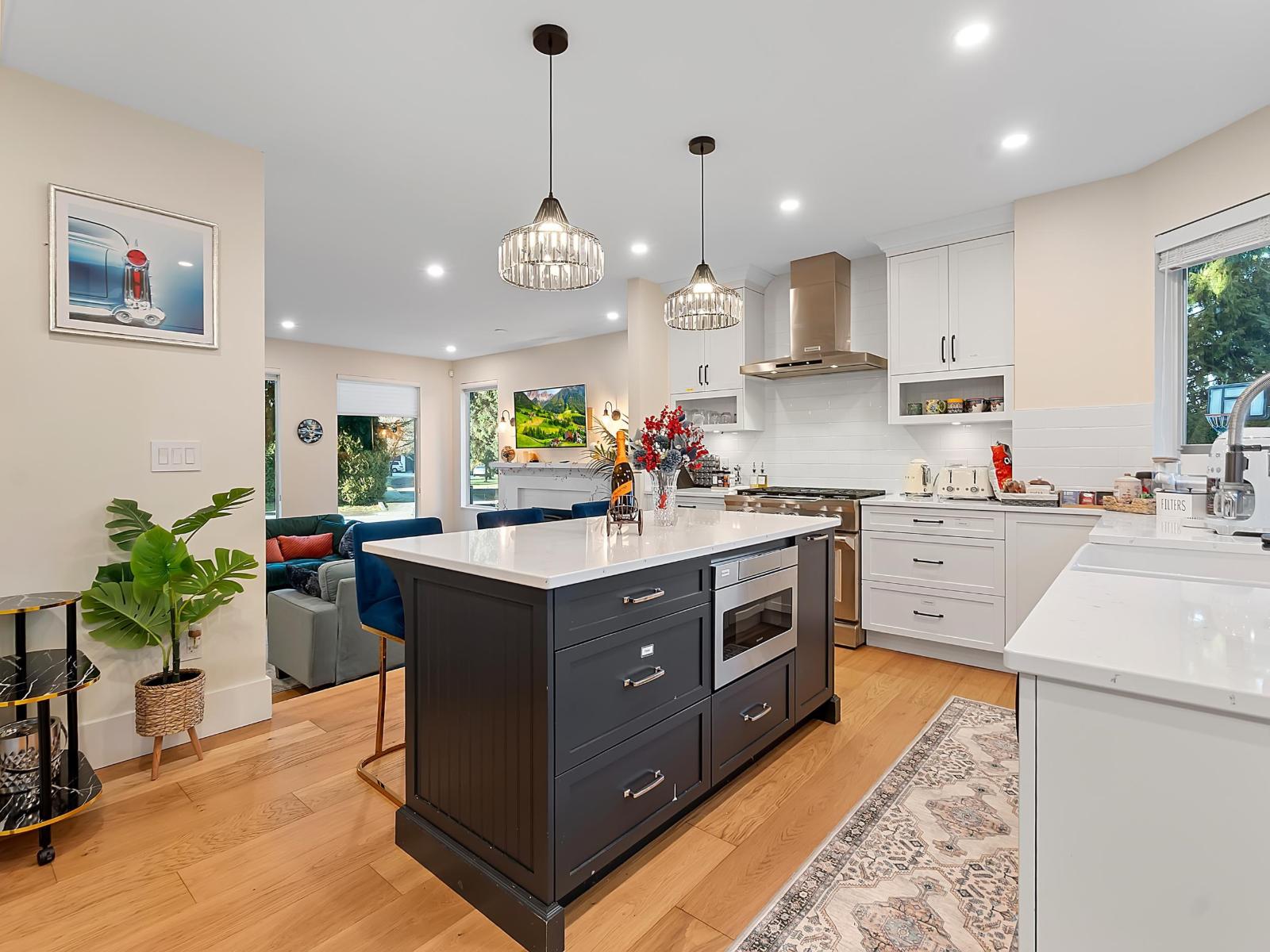 8042 197 STREET, Langley