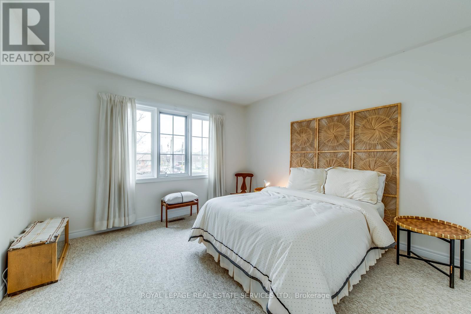 175 LA ROSE AVENUE - 37