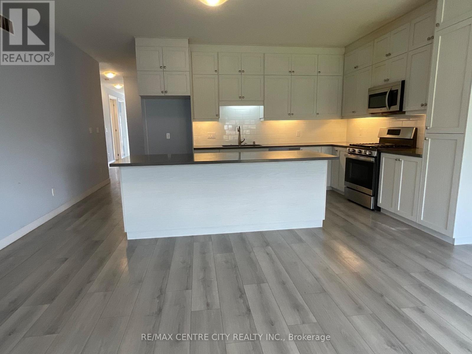 39 WATERTHRUSH LANE - 13