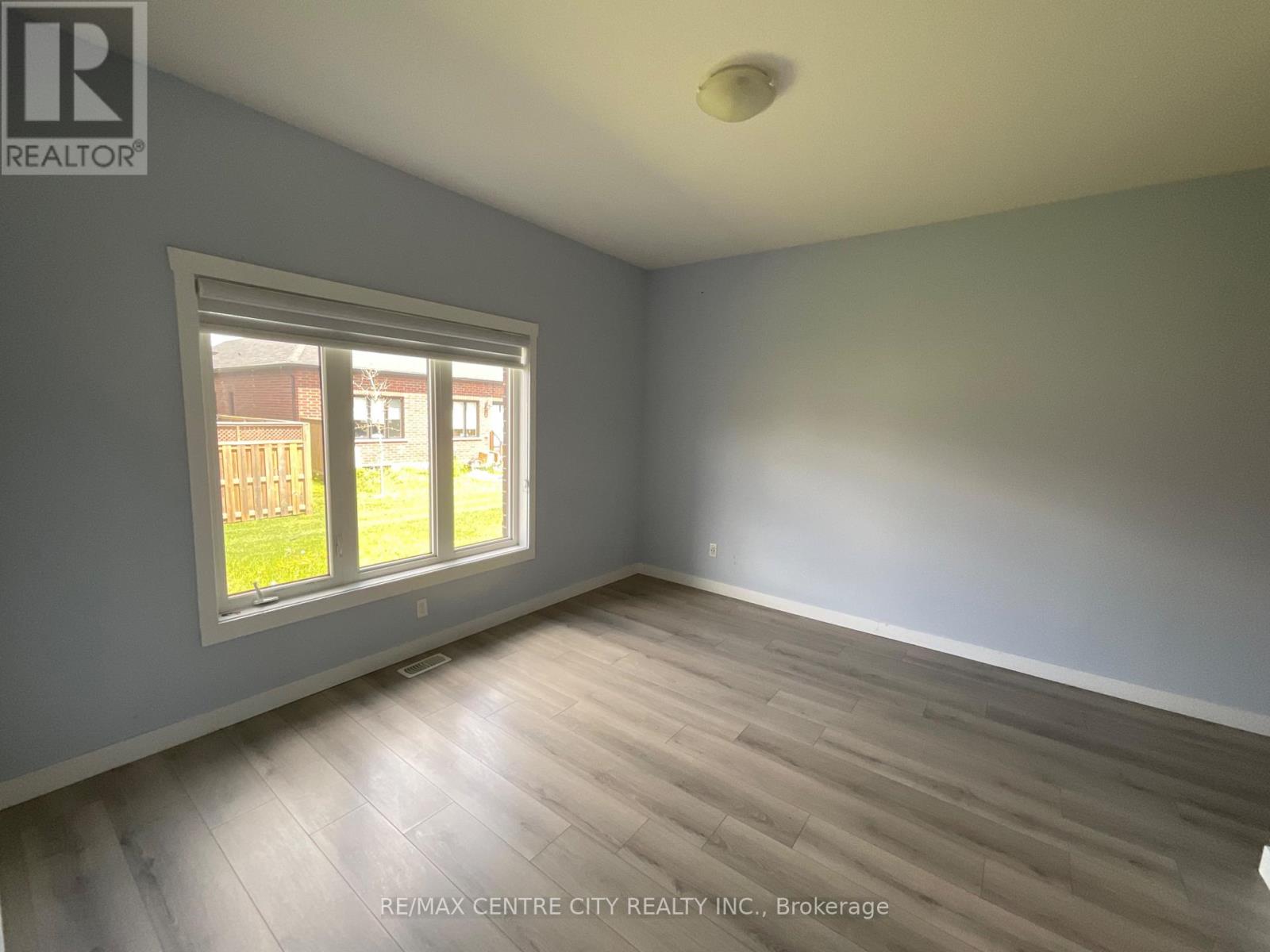 39 WATERTHRUSH LANE - 16