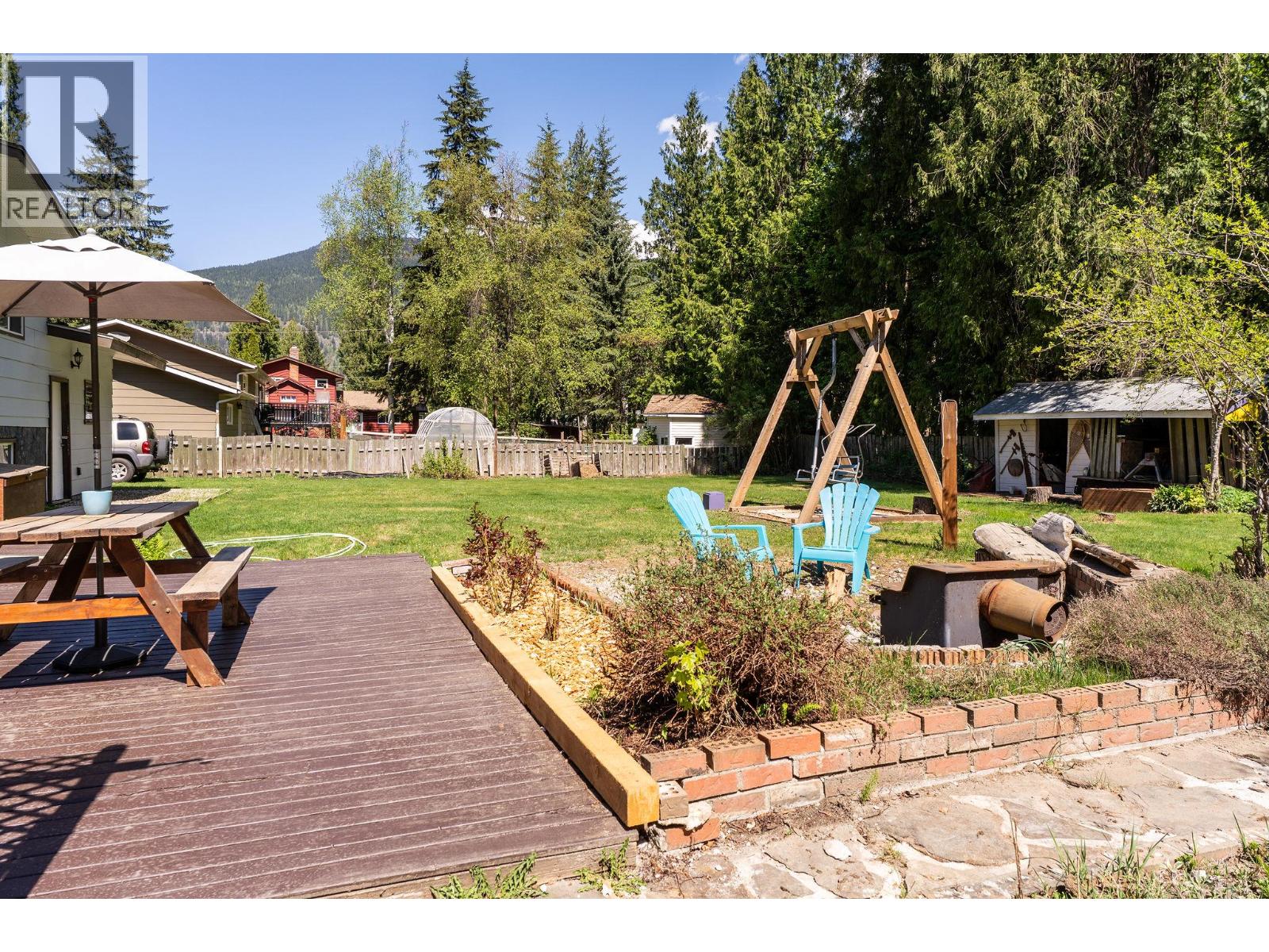 1736 Hay Road, Revelstoke