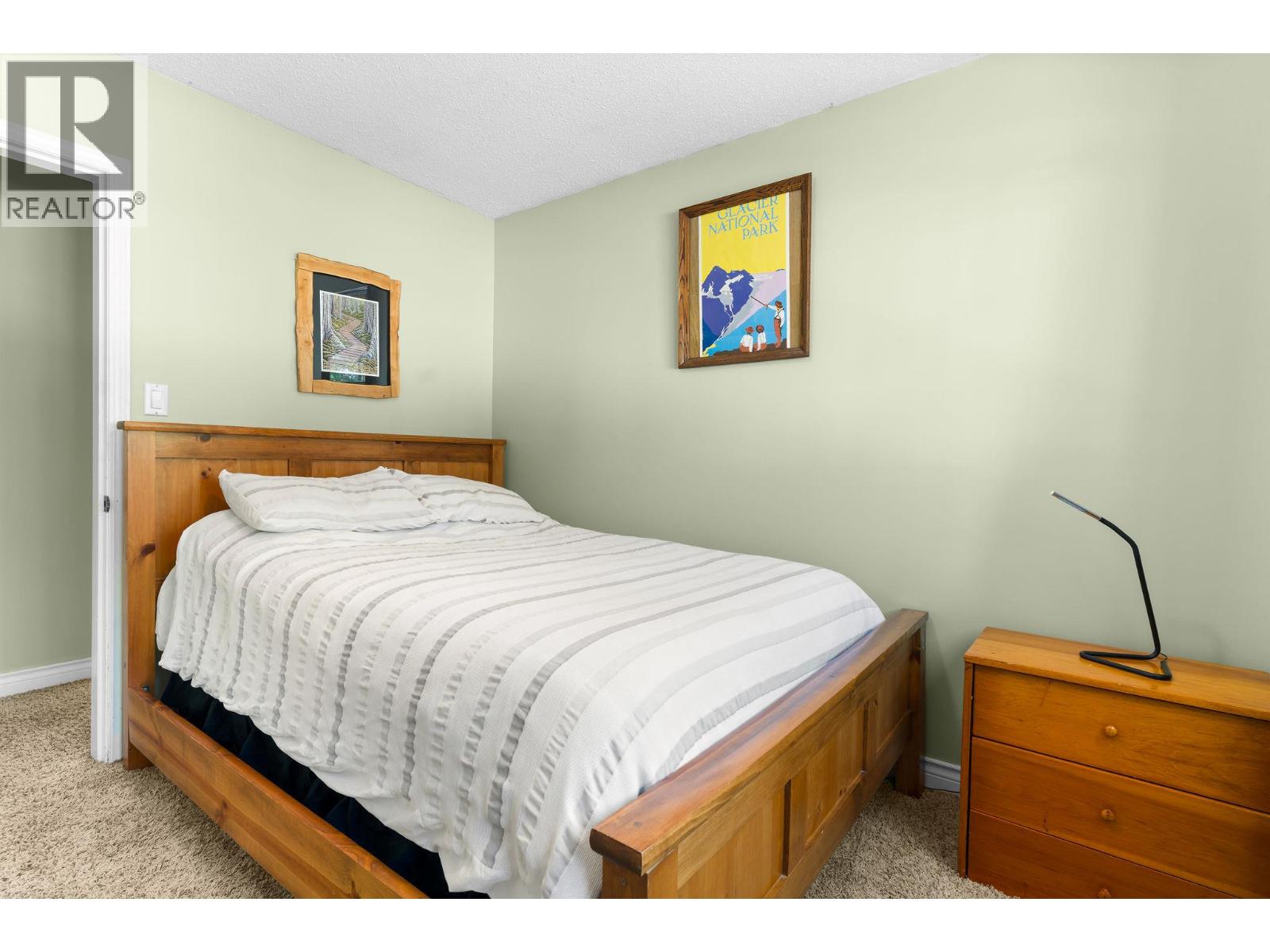 1736 Hay Road, Revelstoke