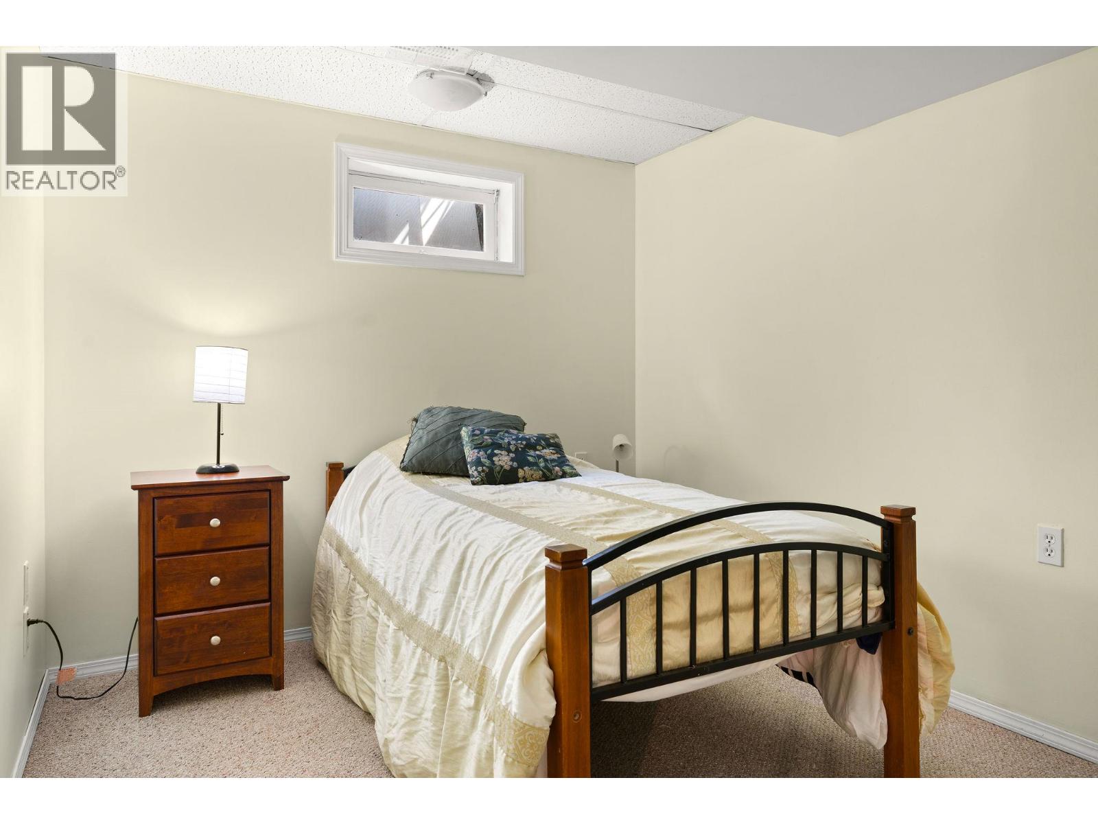 1736 Hay Road, Revelstoke