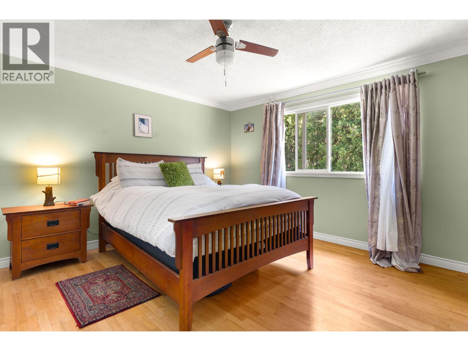 1736 Hay Road, Revelstoke