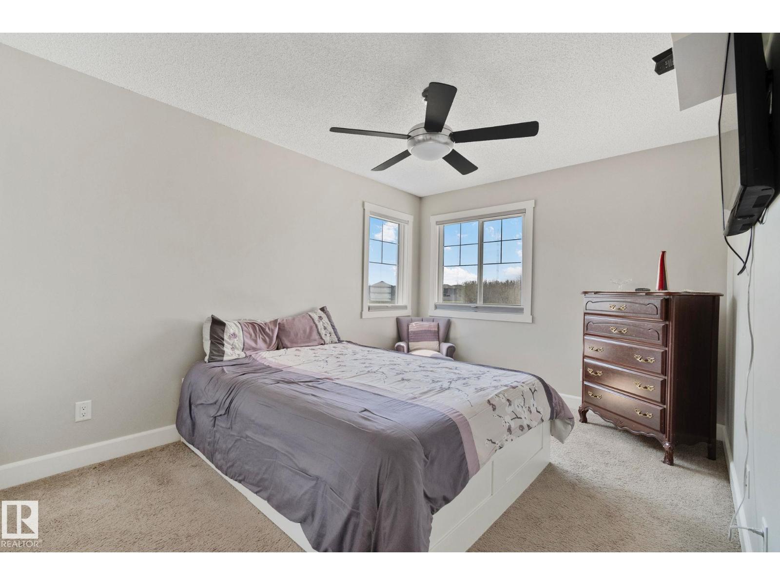 16404 136 ST NW, Edmonton