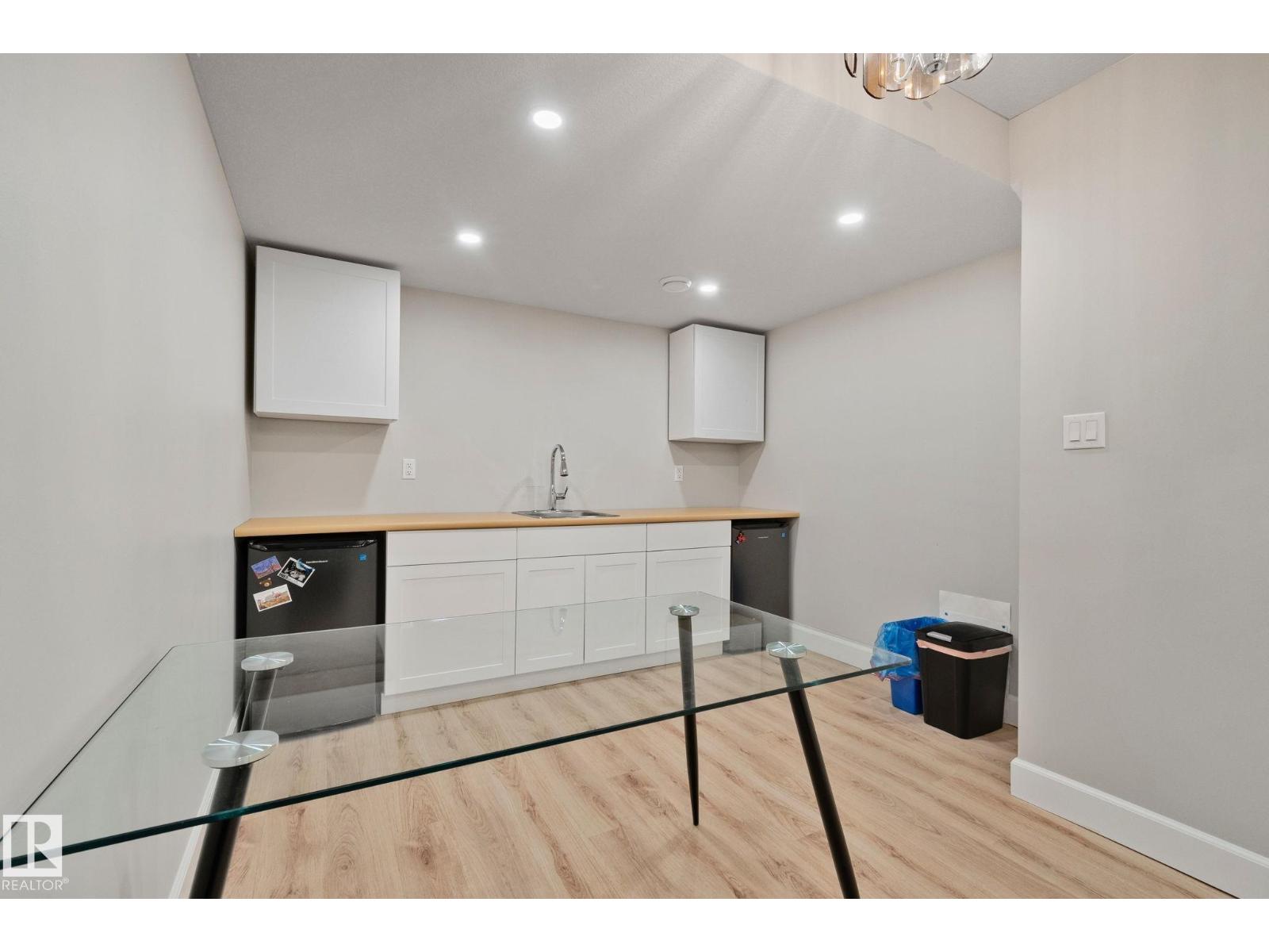 16404 136 ST NW, Edmonton
