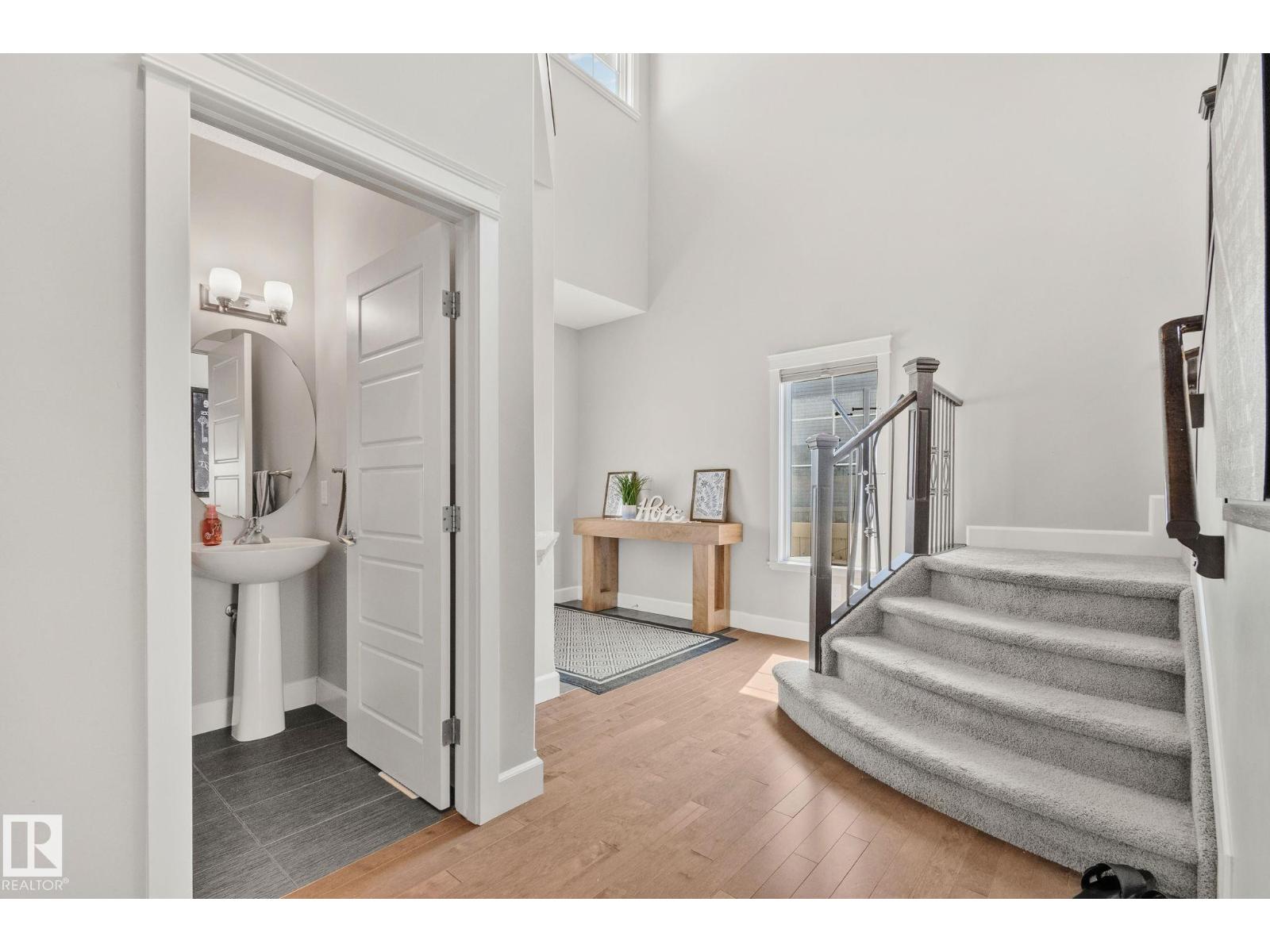 16404 136 ST NW, Edmonton