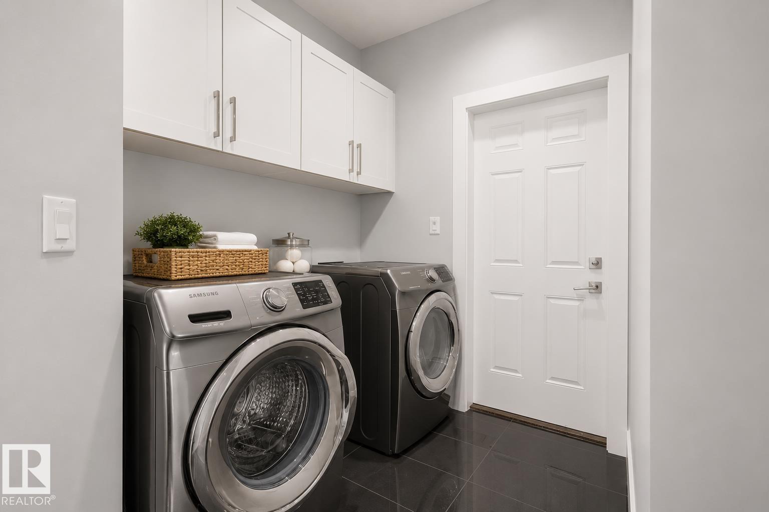 635 42 ST SW - 19