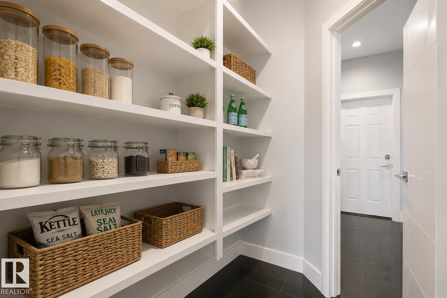 635 42 ST SW - 18