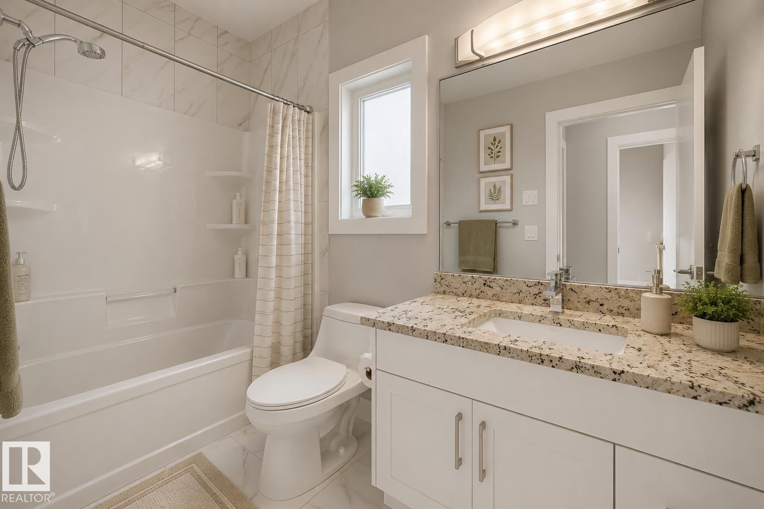 635 42 ST SW - 36