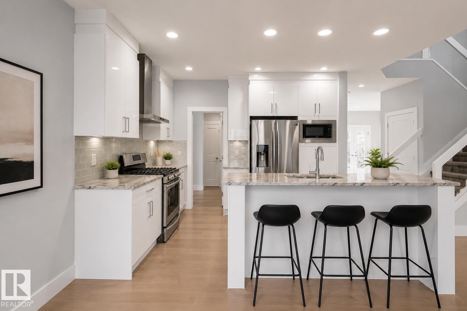 635 42 ST SW - 15