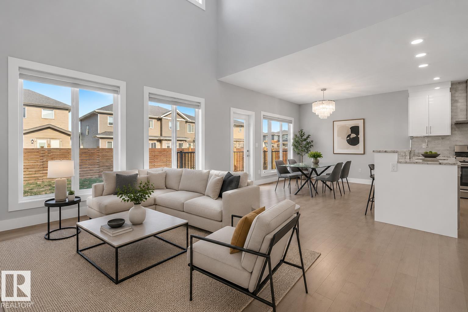 635 42 ST SW - 10