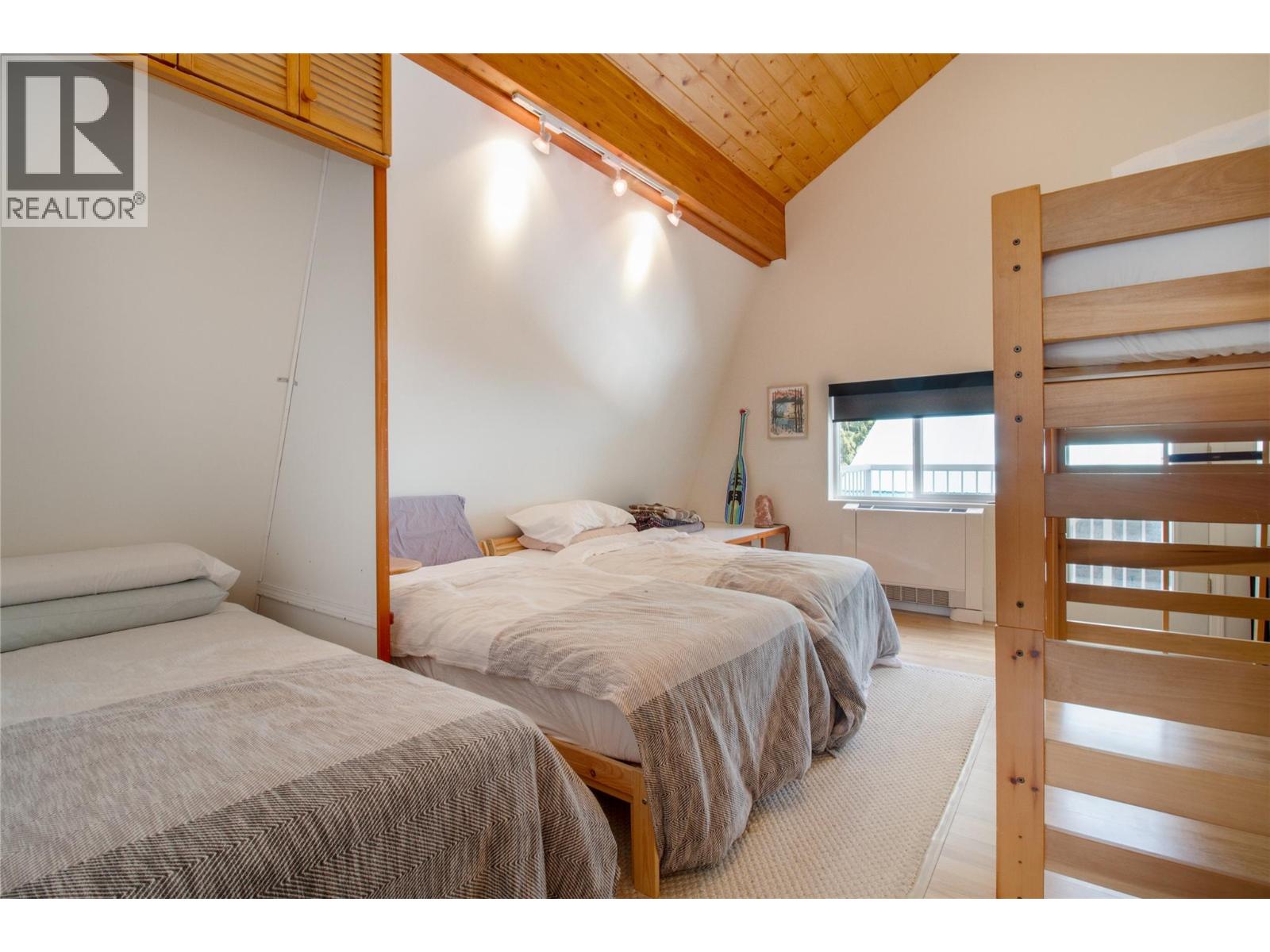 6209 Sawczuk Road Sawczuk Road - 14