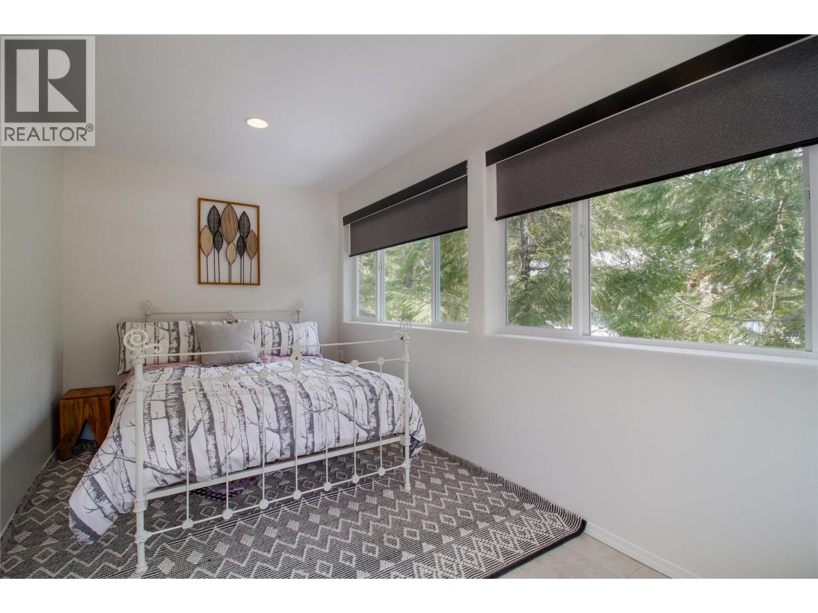6209 Sawczuk Road Sawczuk Road - 20