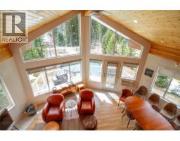 Recreation room - 6209 Sawczuk Road Sawczuk Road, Trout Lake, BC V0G1R2 Photo 10