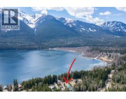 6209 Sawczuk Road Sawczuk Road, Trout Lake, BC V0G1R2 Photo 32