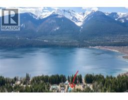 6209 Sawczuk Road Sawczuk Road, Trout Lake, BC V0G1R2 Photo 31