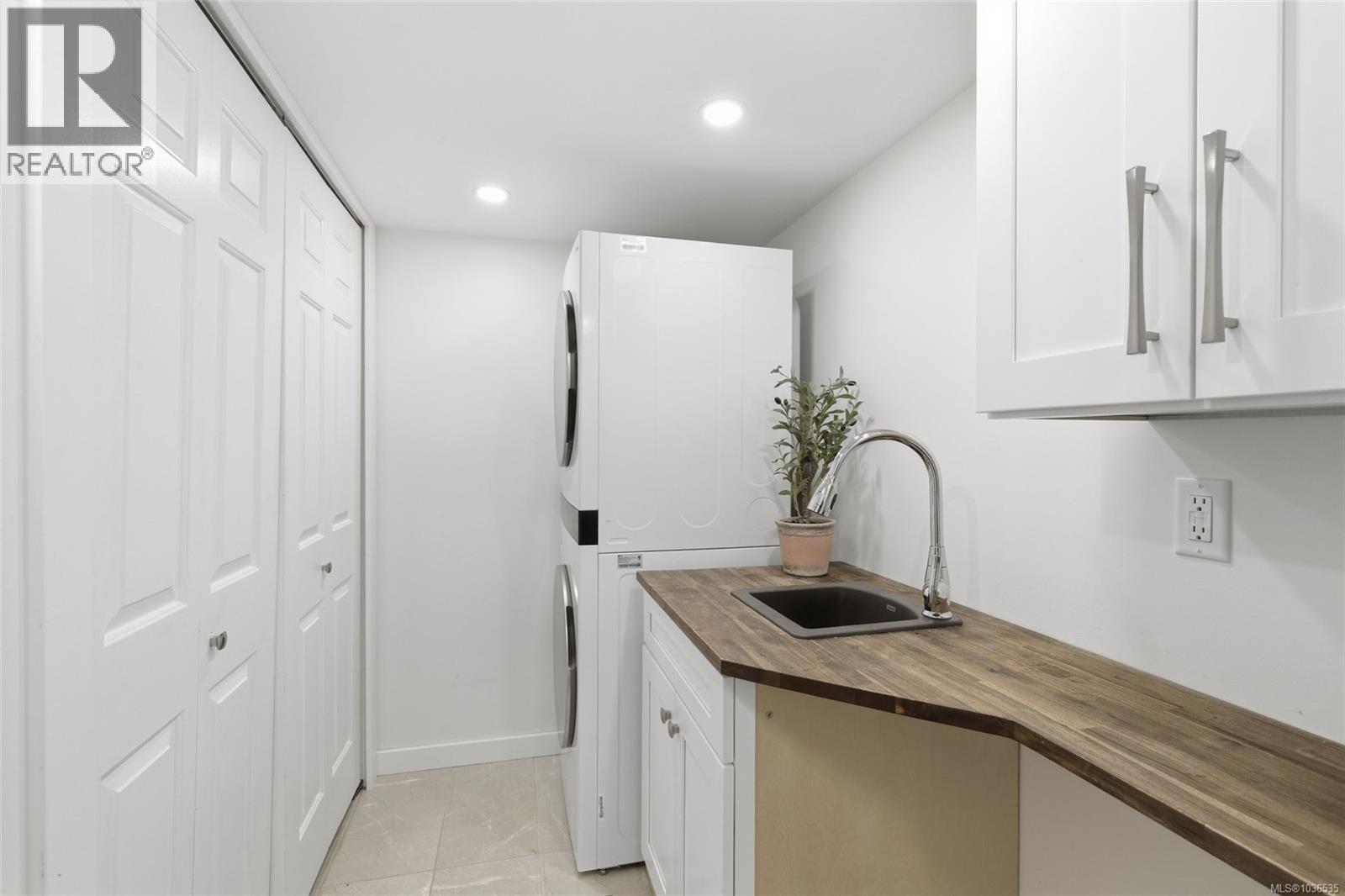 4839 Fillinger Cres - 29