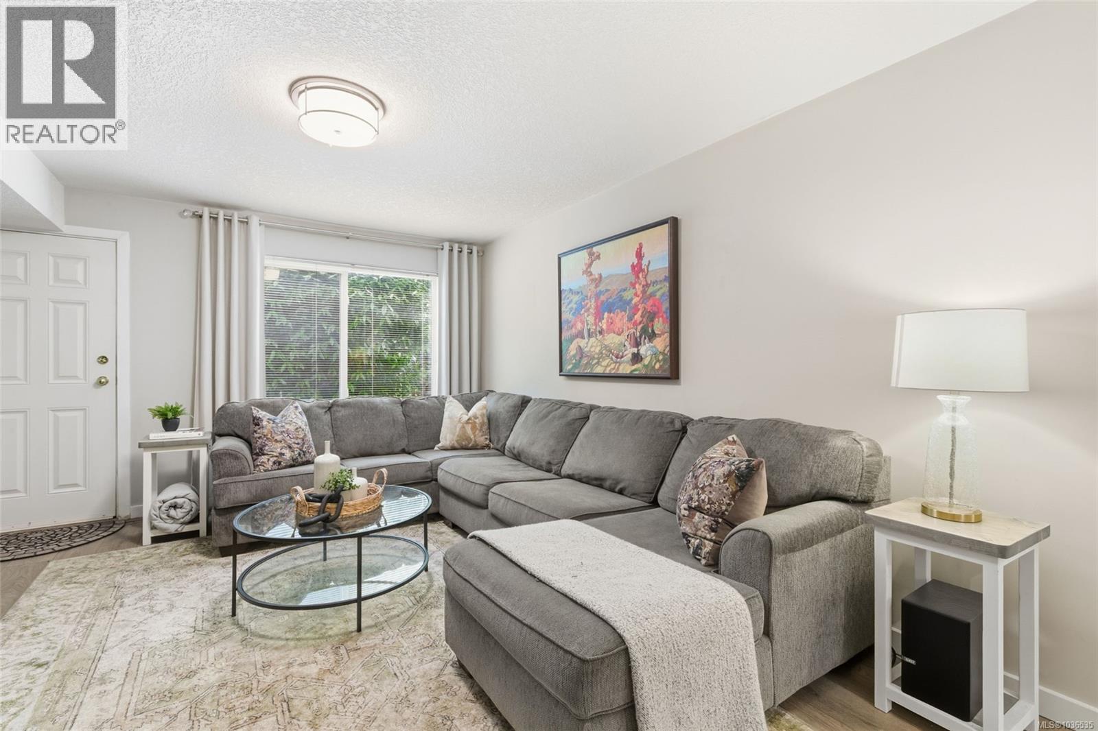 4839 Fillinger Cres - 32