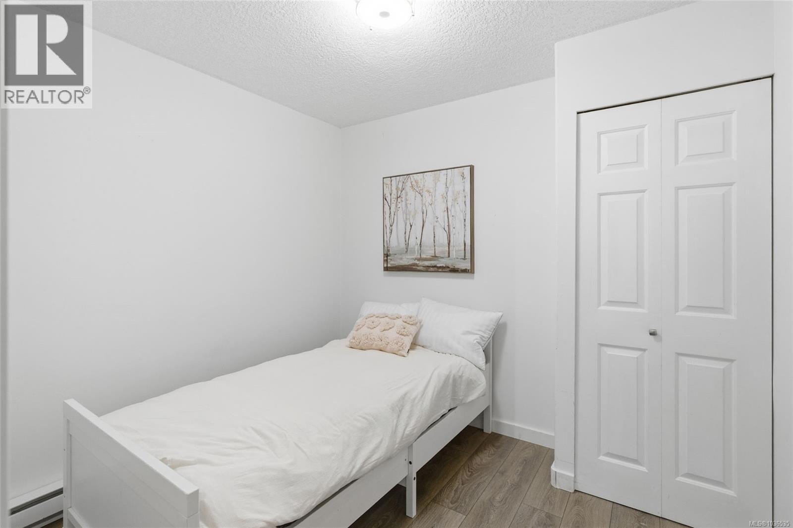 4839 Fillinger Cres - 36