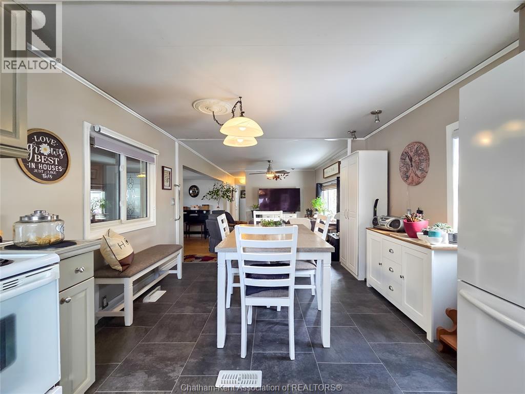 22220 Charing Cross ROAD Unit# 21, Chatham, Ontario, N7M5V8 — Photo 24