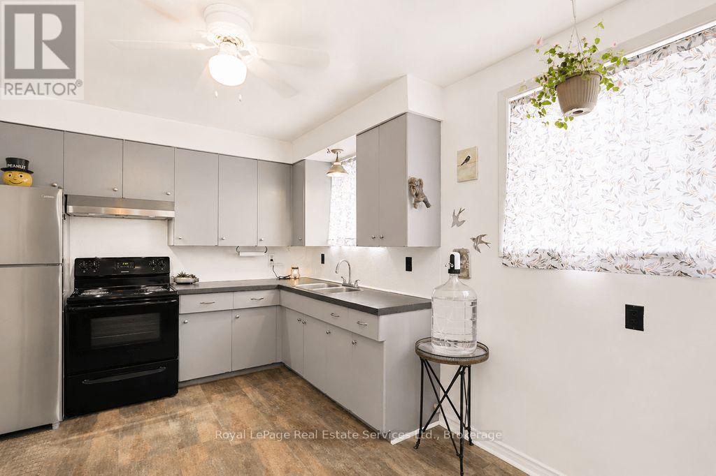 334 TRAGINA AVENUE N - 15